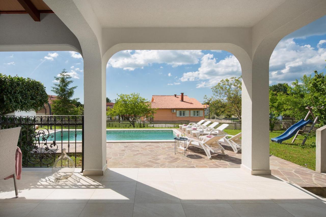 Villa Amaryllis Labin  Esterno foto